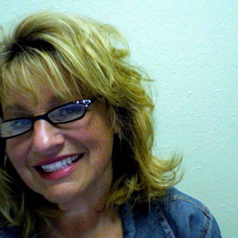 Meet your Posher, Linda